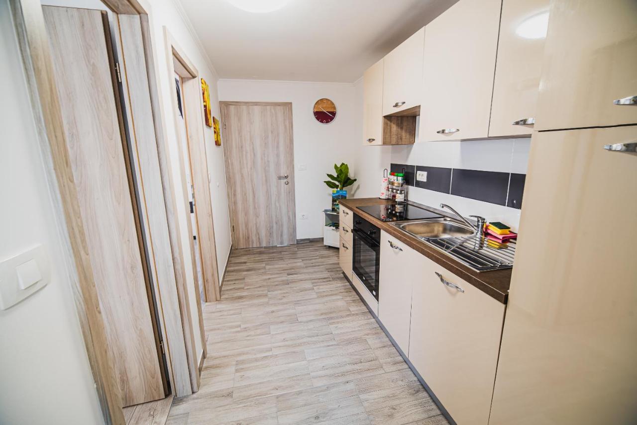 Cuderland -Cukr Apartment โคบาริด ภายนอก รูปภาพ
