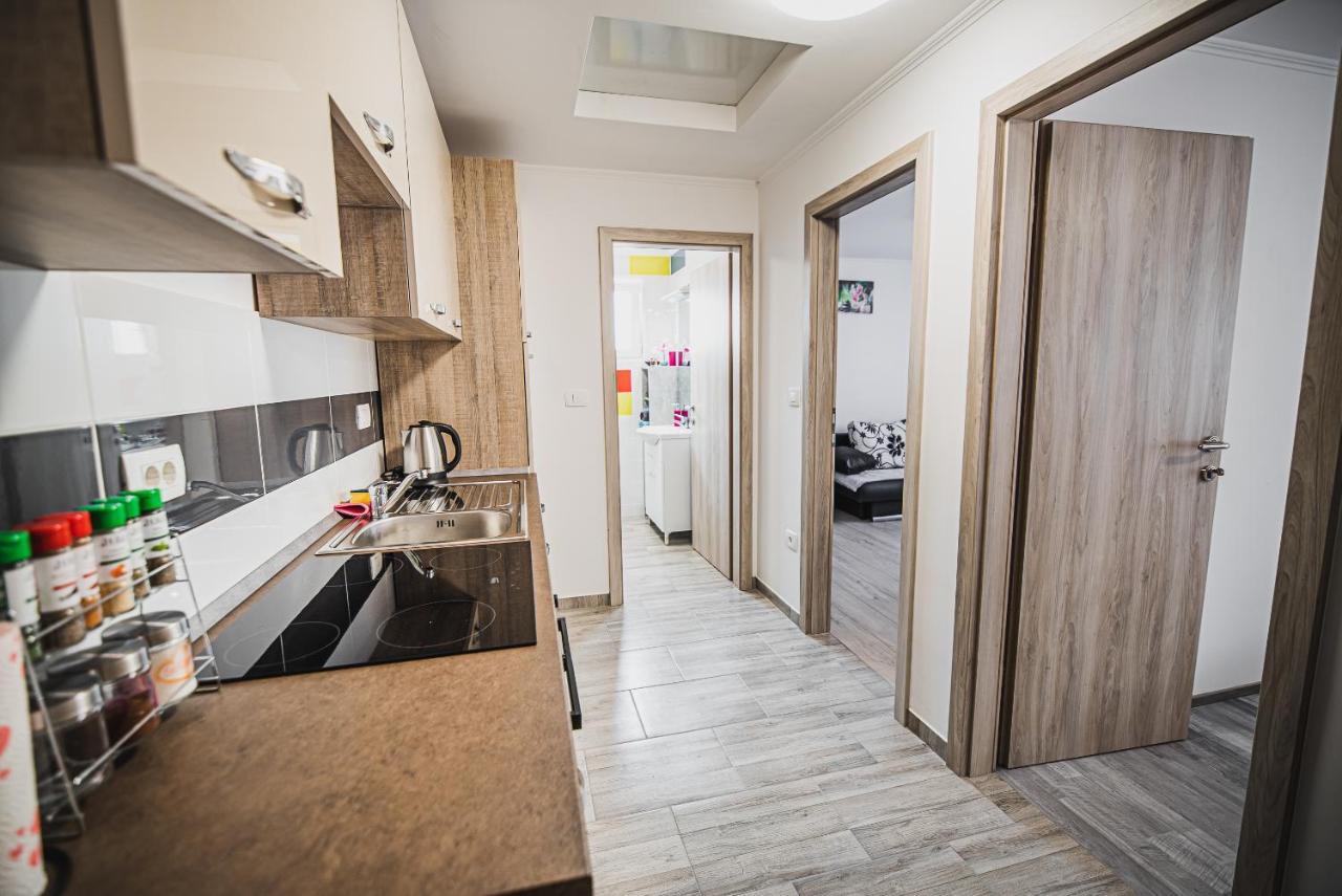 Cuderland -Cukr Apartment โคบาริด ภายนอก รูปภาพ